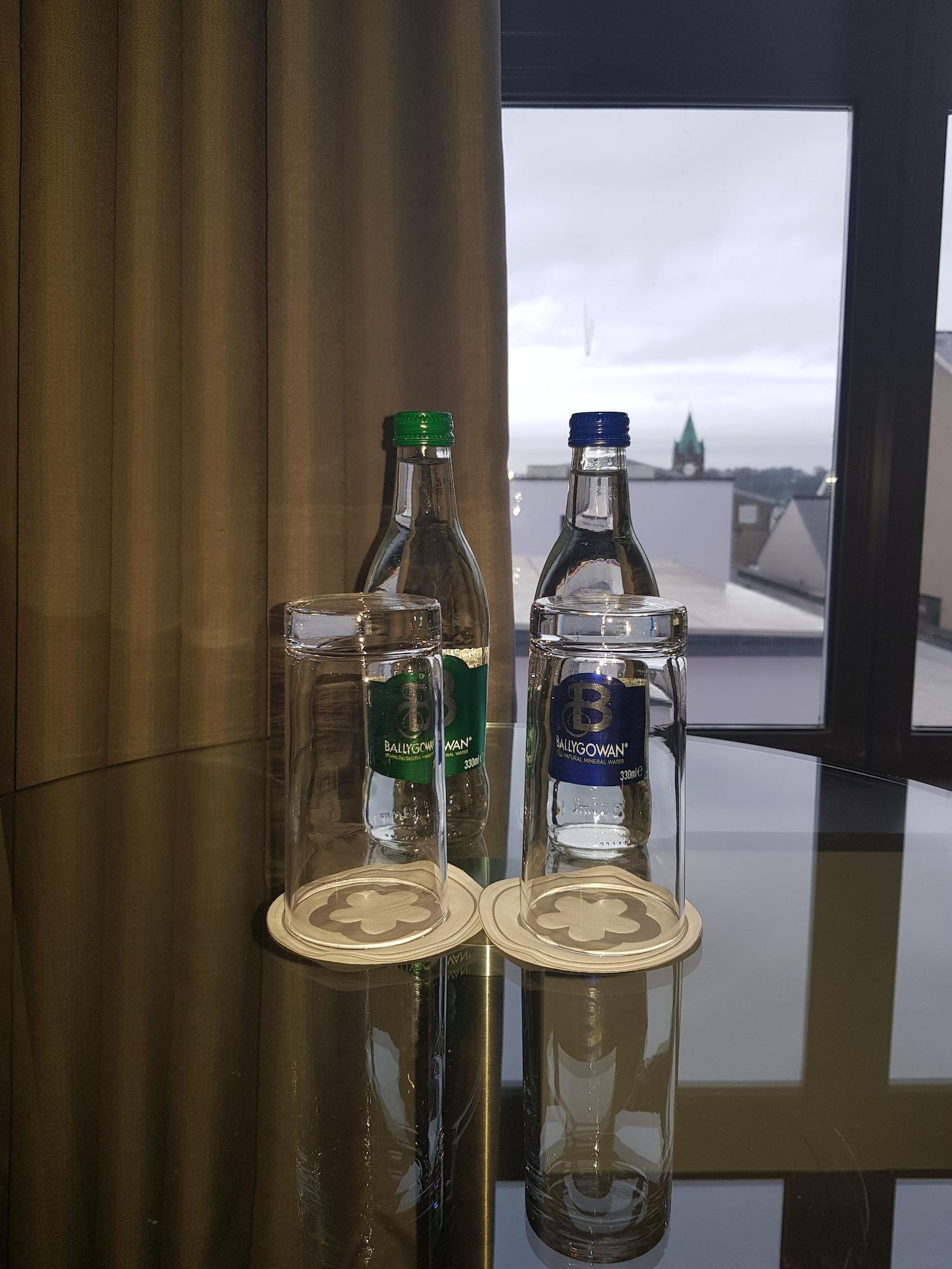 Maldron Hotel Derry מראה חיצוני תמונה